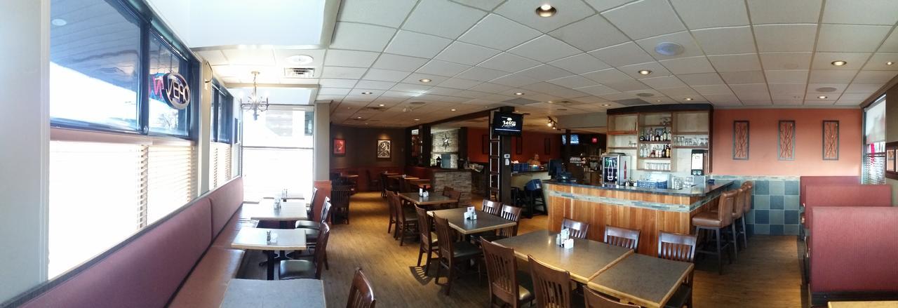 Bear Country Inn Terrace Luaran gambar